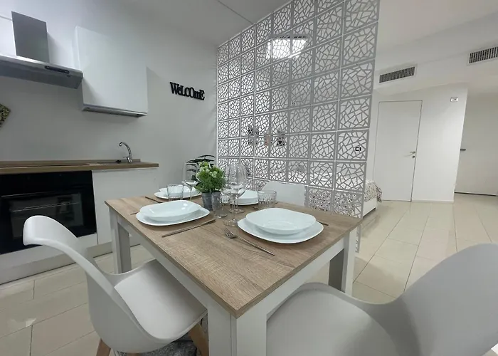 Bg Excelsior Apartment *