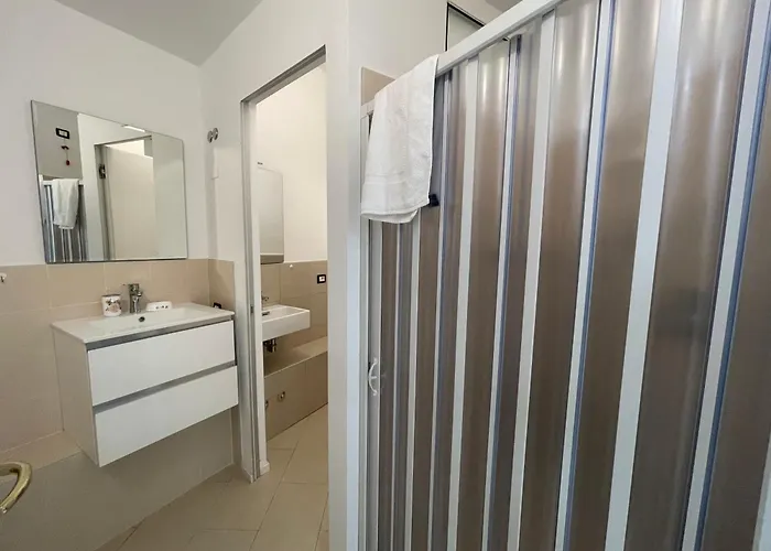 Bg Excelsior Apartment